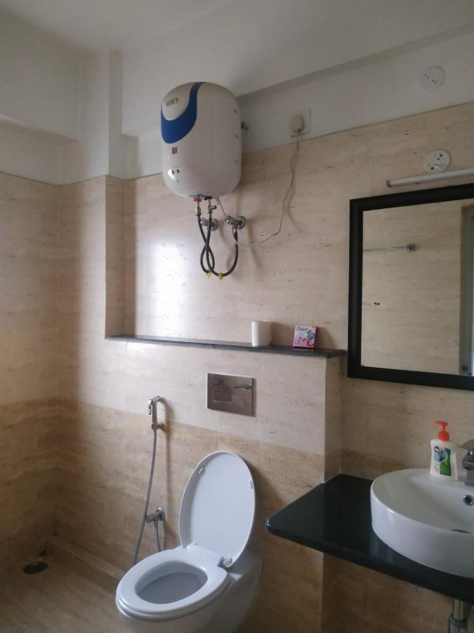 Happy Villa Guwahati Esterno foto